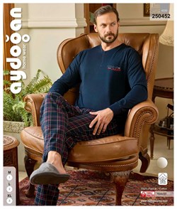 Комплект мужской - футболка с длинным рукавом и брюки AYD250452